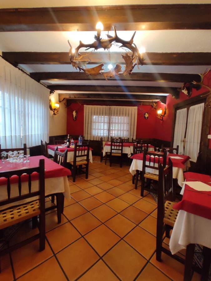 Hostal Restaurante Serrania Tragacete Ngoại thất bức ảnh